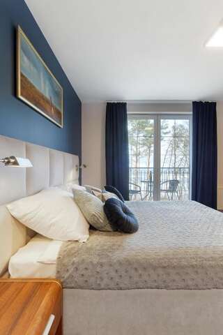 Отели типа «постель и завтрак» Villa Dune Сарбиново Трехместный номер с видом на море-9